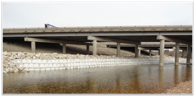 Preventing Hurricane Bridge Damage with TrapBag Barriers