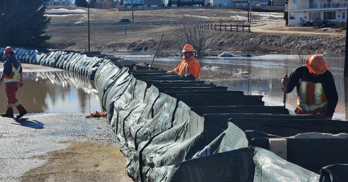 Flood Protection Swift Current Creek