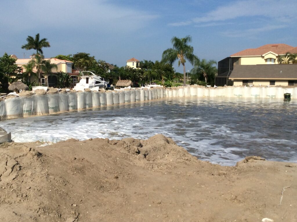 TrapBag cofferdam in residential area